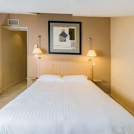 Excelsuites Отель Канны